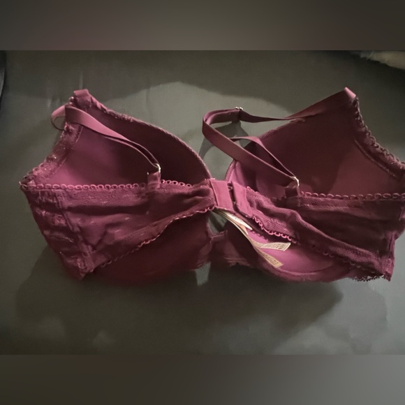 VS Dream Angels Push Up Bra - Picture 3 of 3